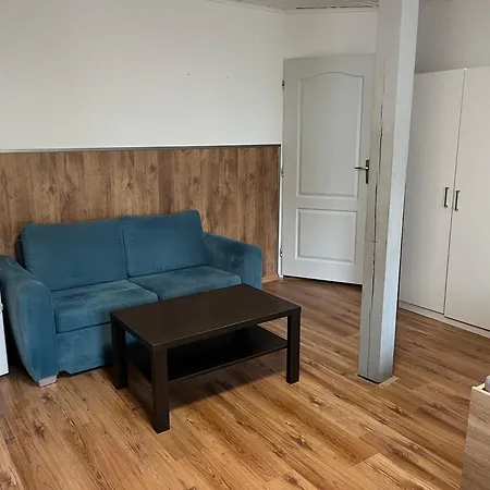 Apartman Tremosna Апартаменты *