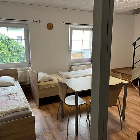 Apartman Tremosna Апартаменты